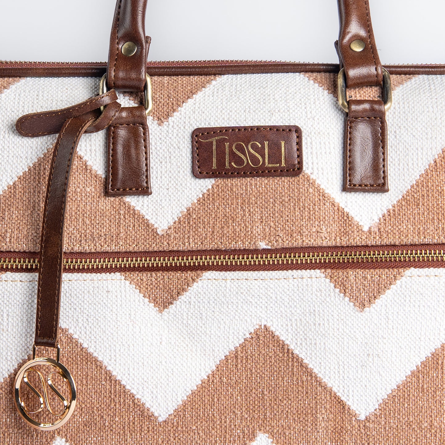 Desert Dunes Laptop Bag | Handwoven tan and white chevron pattern for work and everyday use