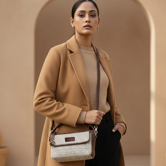 Ivory Diamond Purse - Threaded Art for Everyday Style